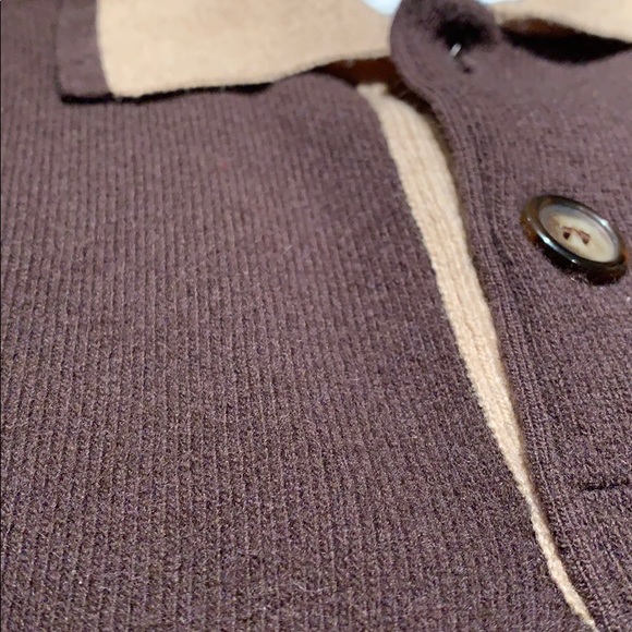 Looney Tunes edition brown & cream; 2 button clean - Picture 9 of 14